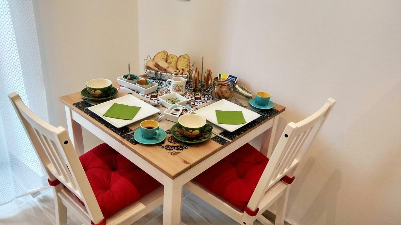 Bed & Breakfast "Il Priscio" Барі Екстер'єр фото